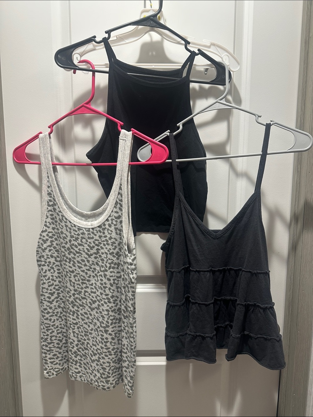 American Eagle Outfitters Black Ruffle-Tiered V-Neck Tank Top